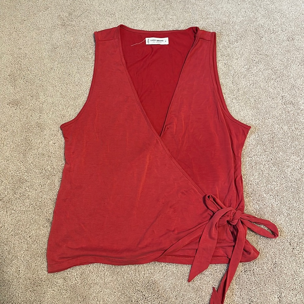 Lucky Brand tie wrap front top